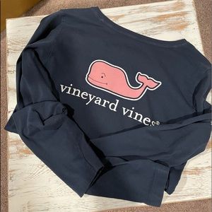 Long sleeve Vineyard Vines logo tshirt